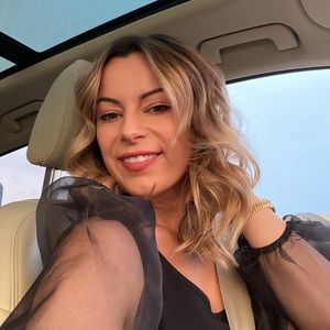 Meet your Posher, Paige